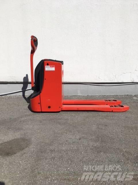 Linde T16/1152 معدات الرفع منخفض المستوى