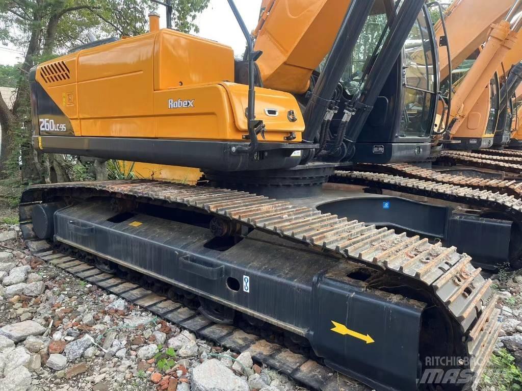 Hyundai R 260LC-9S حفارات زحافة