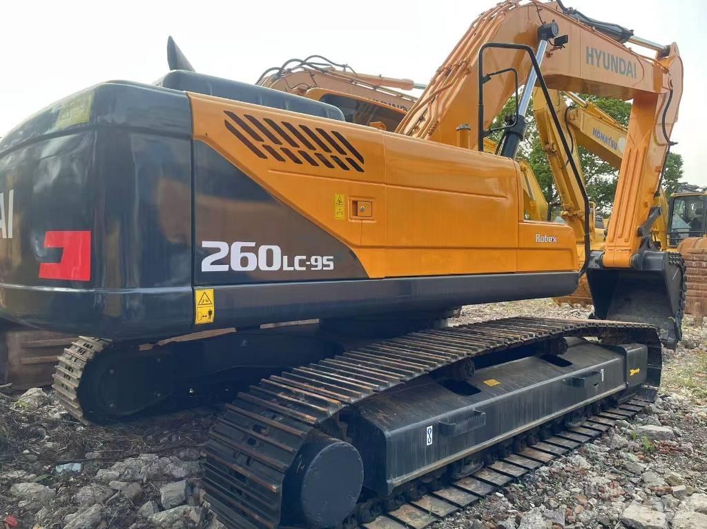 Hyundai R 260LC-9S حفارات زحافة