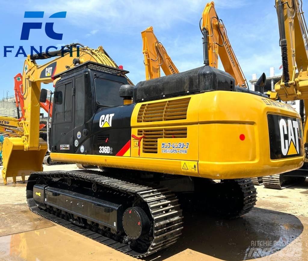 CAT 336D2 حفارات زحافة