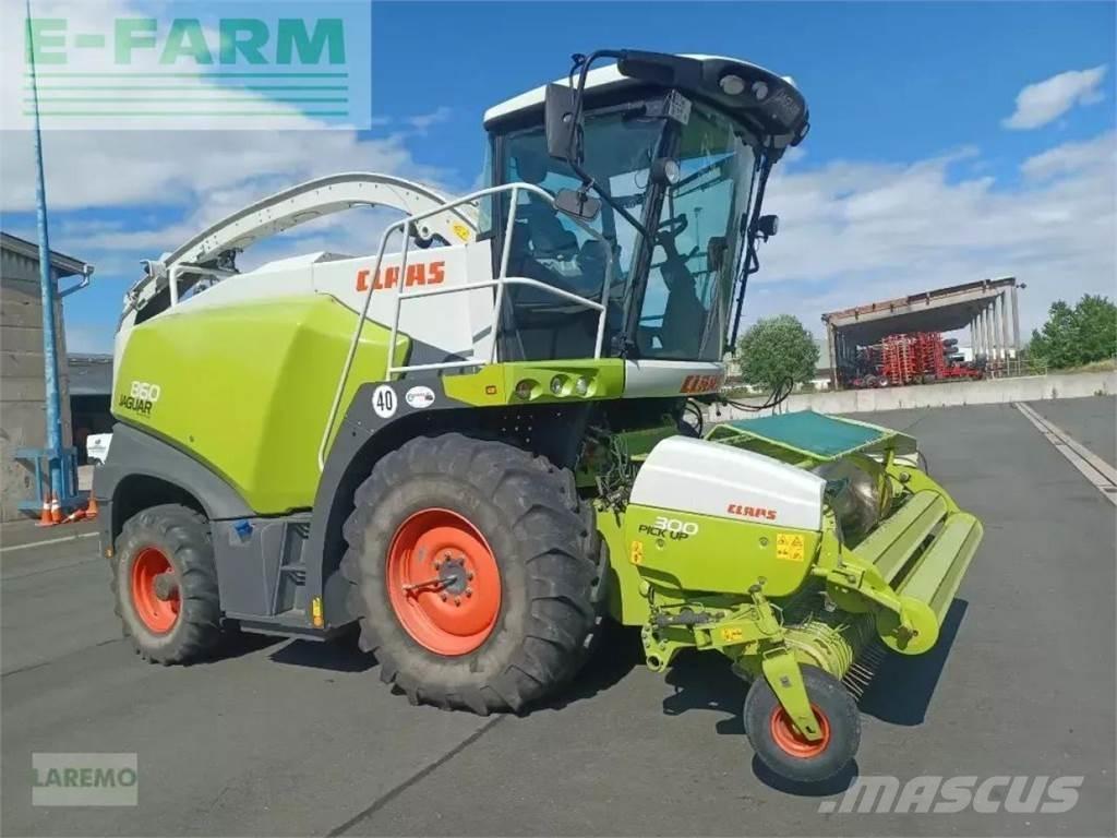 CLAAS jaguar 860 علافات ذاتية الدفع
