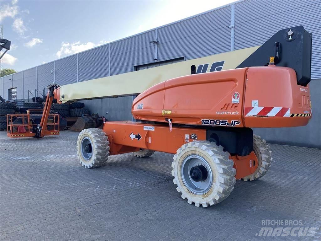 JLG 1200SJP رافعات سلة مفصلية