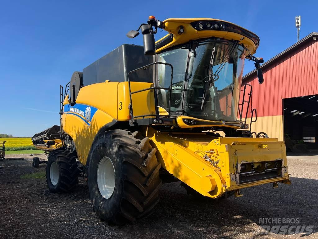 New Holland 8.85 حصادات