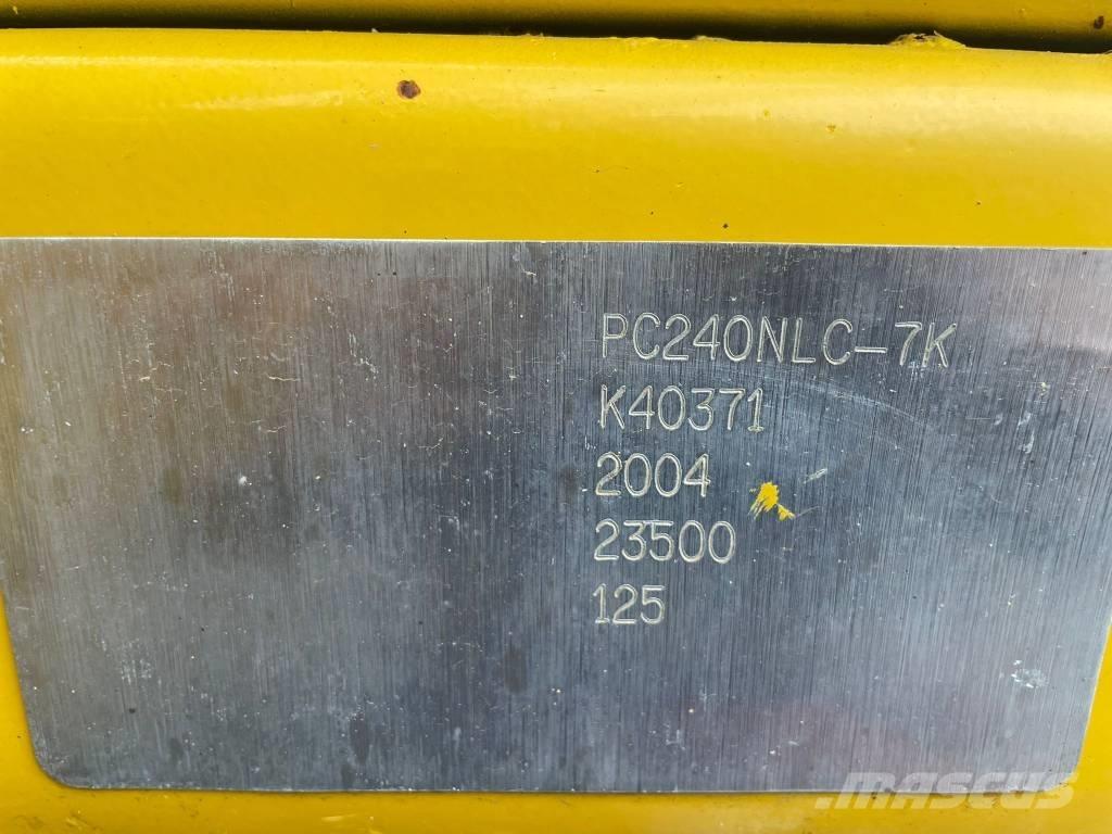 Komatsu PC 240 LC-7K حفارات زحافة