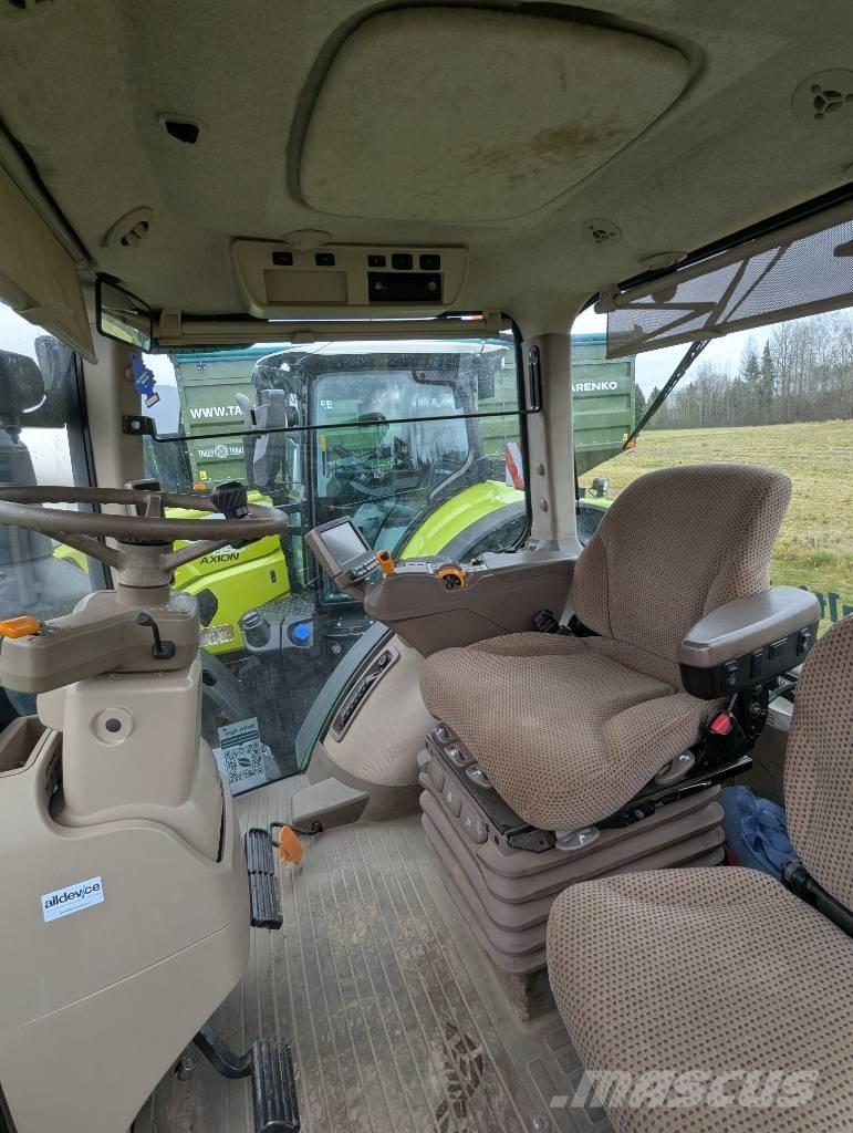 John Deere 8345 R الجرارات