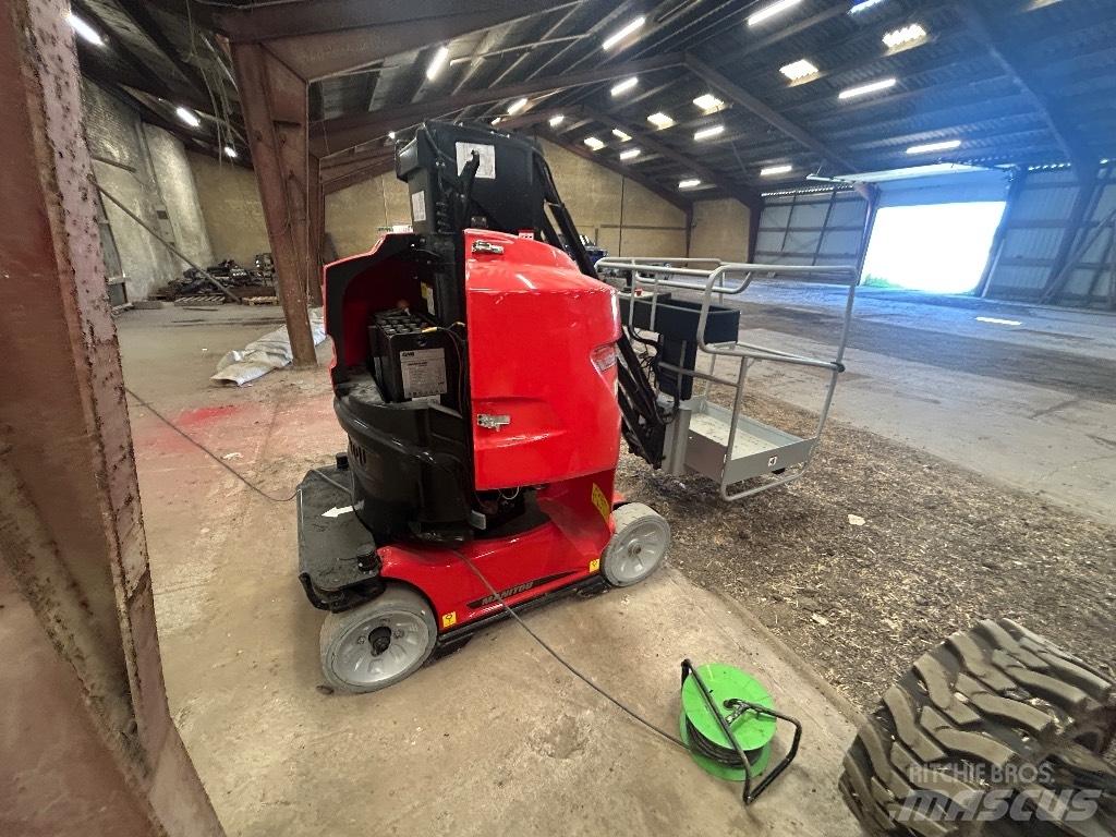 Manitou 100 VJR رافعات السارية الرأسية