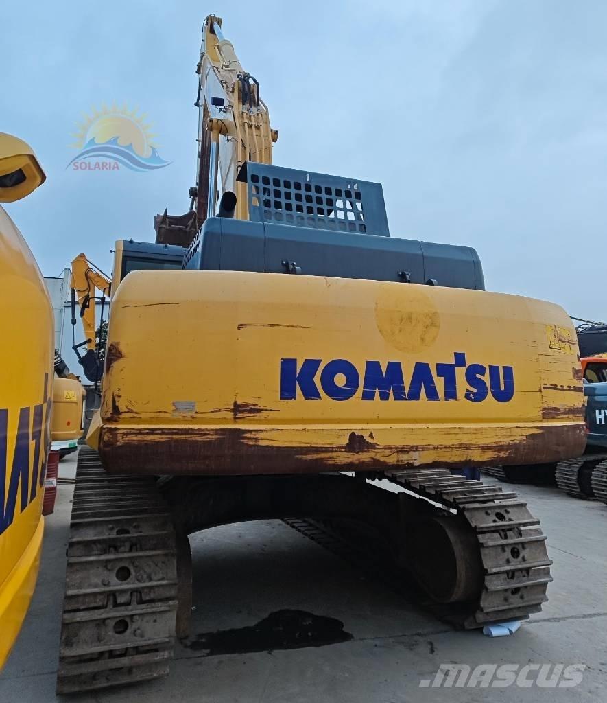 Komatsu PC460LC-8 حفارات زحافة