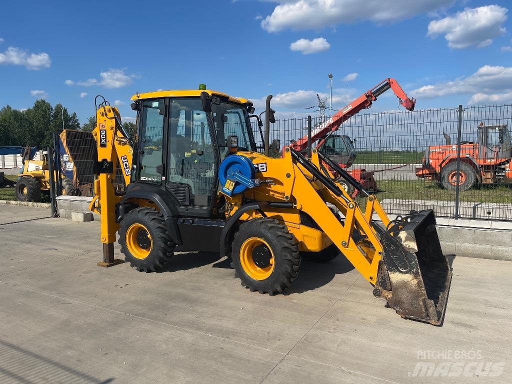 JCB 3 CX / compact لوادر ذات جرافات عكسية