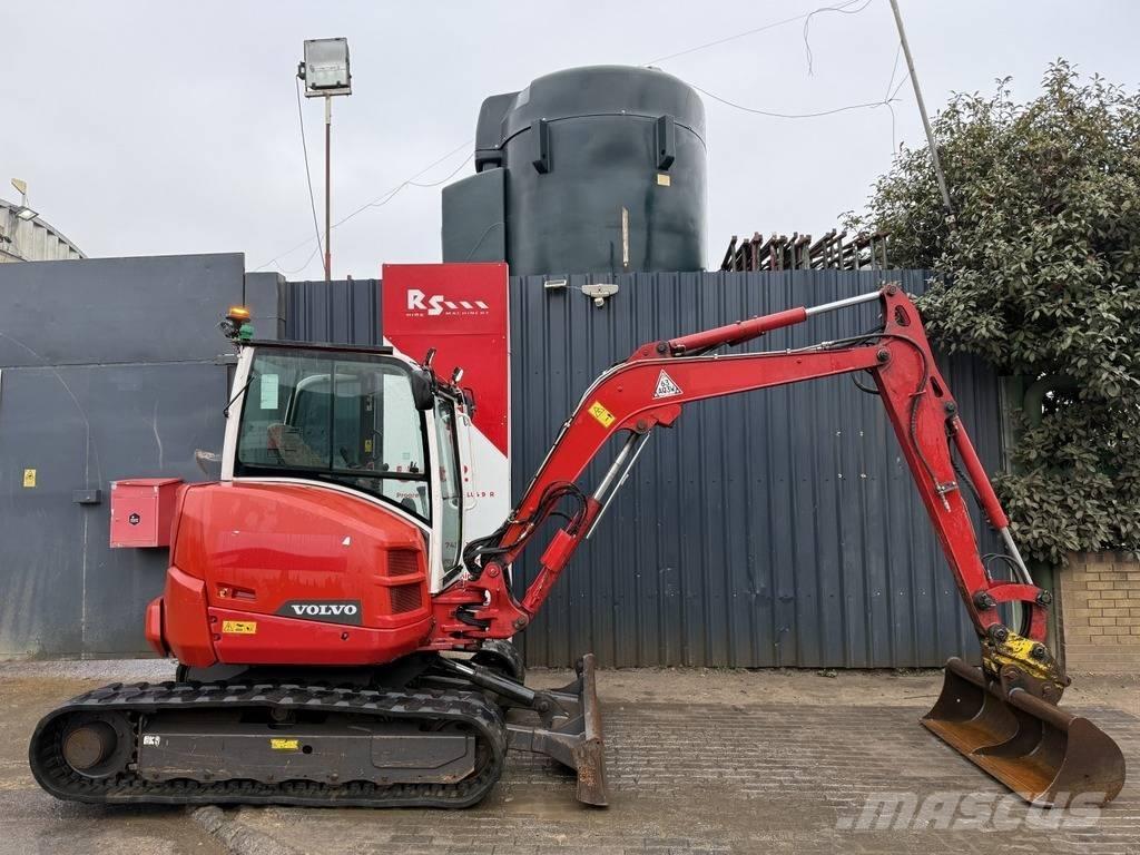 Volvo ECR 50 D حفارات صغيرة أقل من 7 طن (حفارات صغيرة)