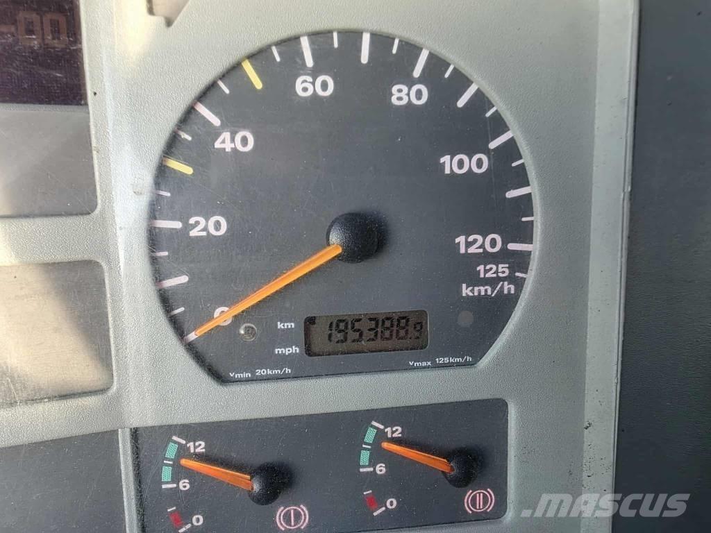 MAN TGA 26.410 شاحنات بغطاء جانبي