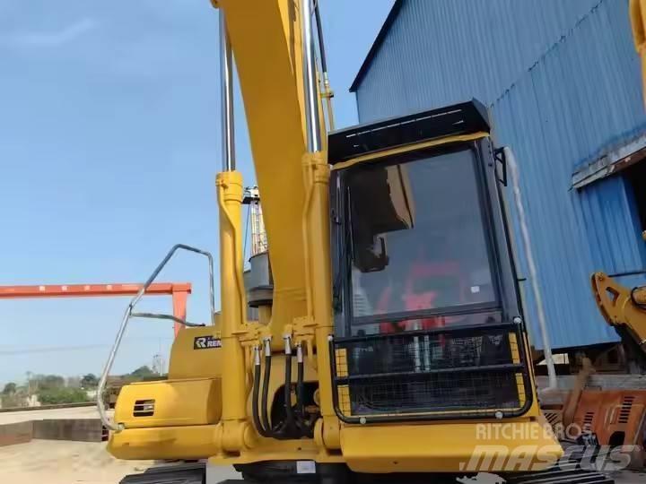 Komatsu PC300 حفارات زحافة