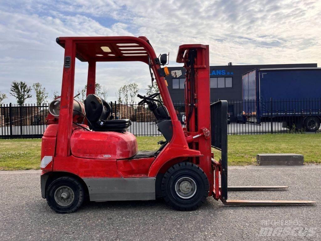 Toyota 42- 7FGF15 شاحنات LPG