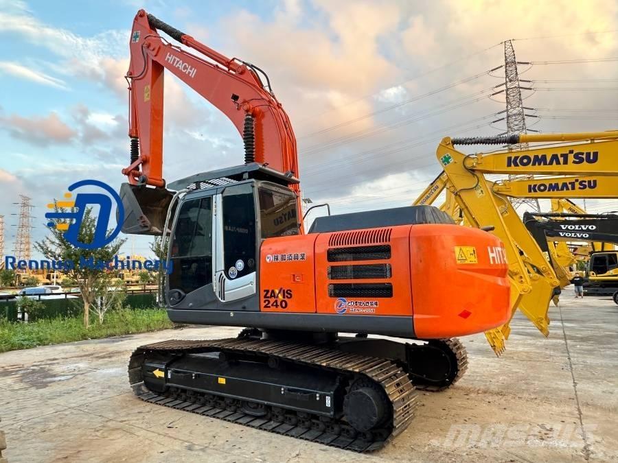 Hitachi ZX 240 حفارات زحافة