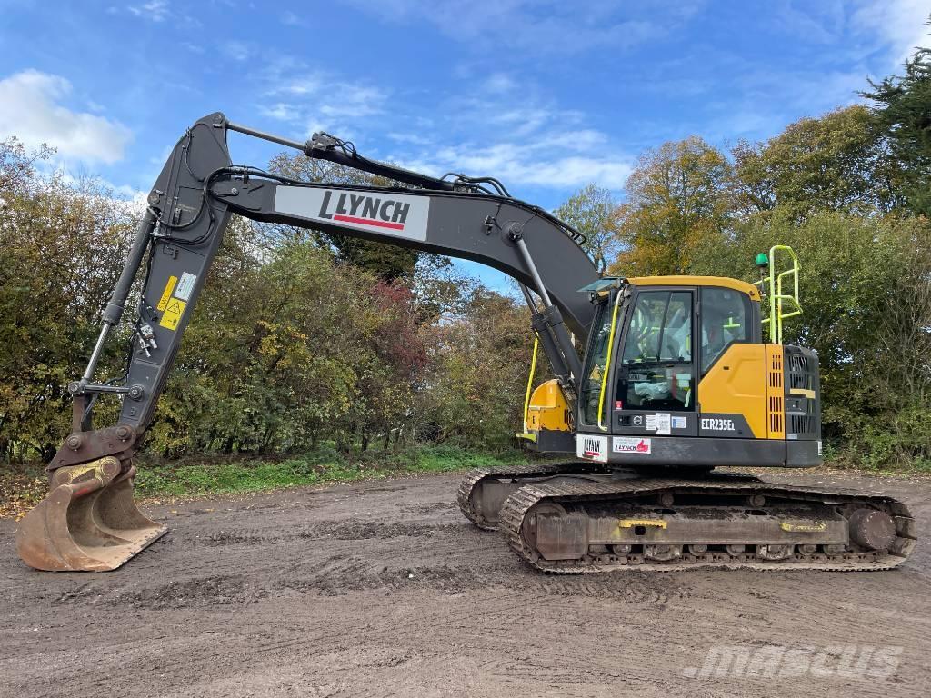 Volvo ECR 235 E حفارات زحافة