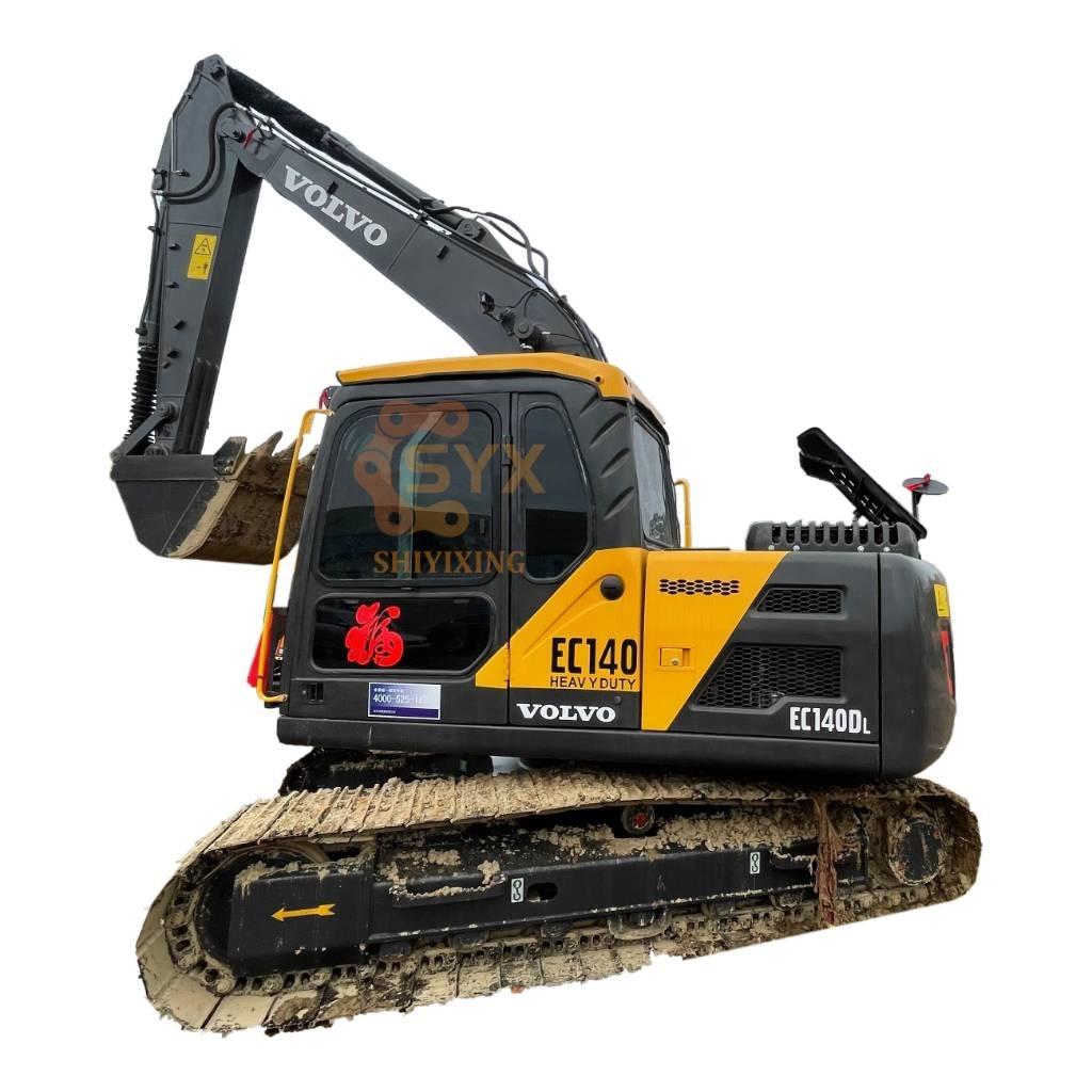 Volvo EC 140 D حفارات زحافة
