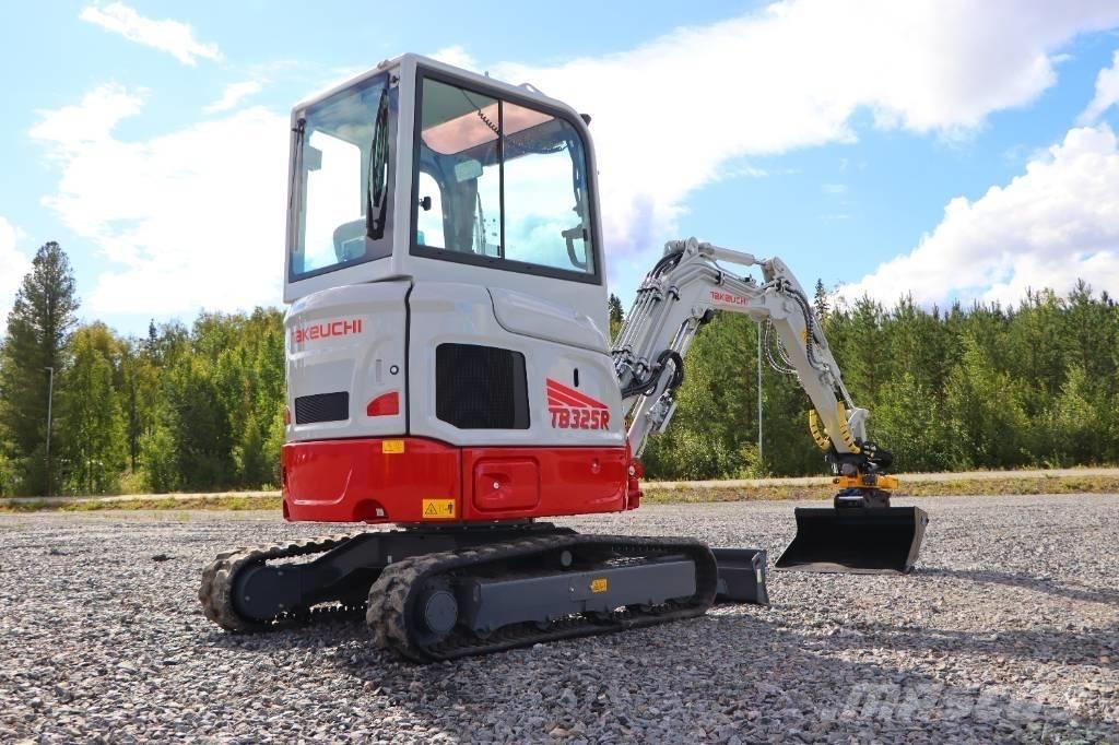 Takeuchi TB325R حفارات صغيرة أقل من 7 طن (حفارات صغيرة)