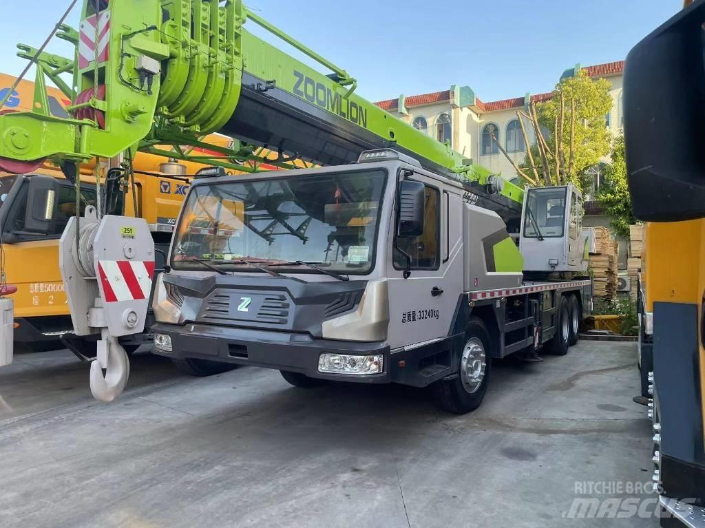 Zoomlion ZTC 251 V رافعات صالحة لكل أنواع الطرق