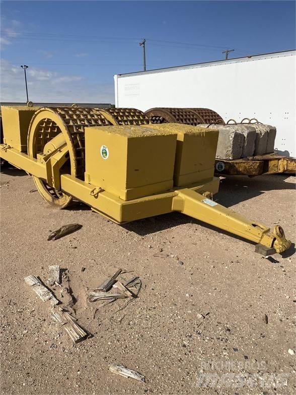 Hyster 70 IN مداحل رجاجة مجرورة