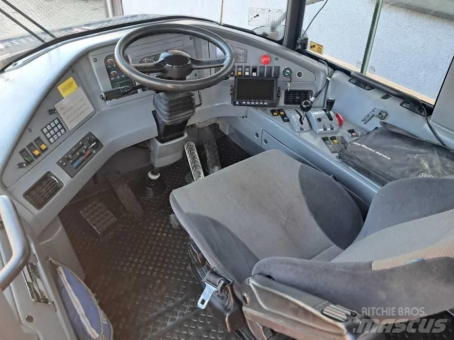 Volvo A 25 E ساحبات مفصلية