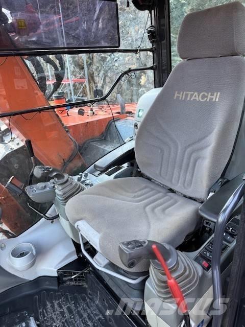 Hitachi ZX85US-5 حفارات وسط 7 طن - 12 طن