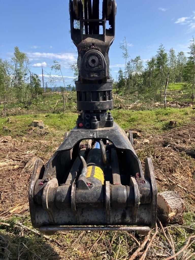 Komatsu 895 شاحنات