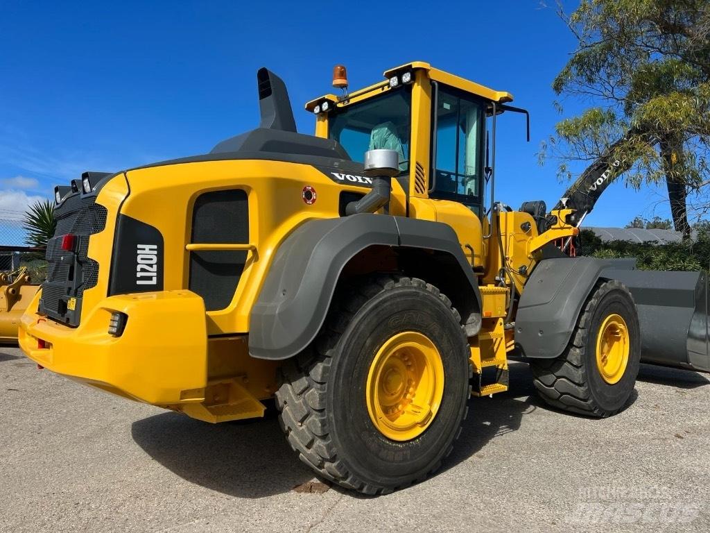 Volvo L 120 H لوادر بعجل