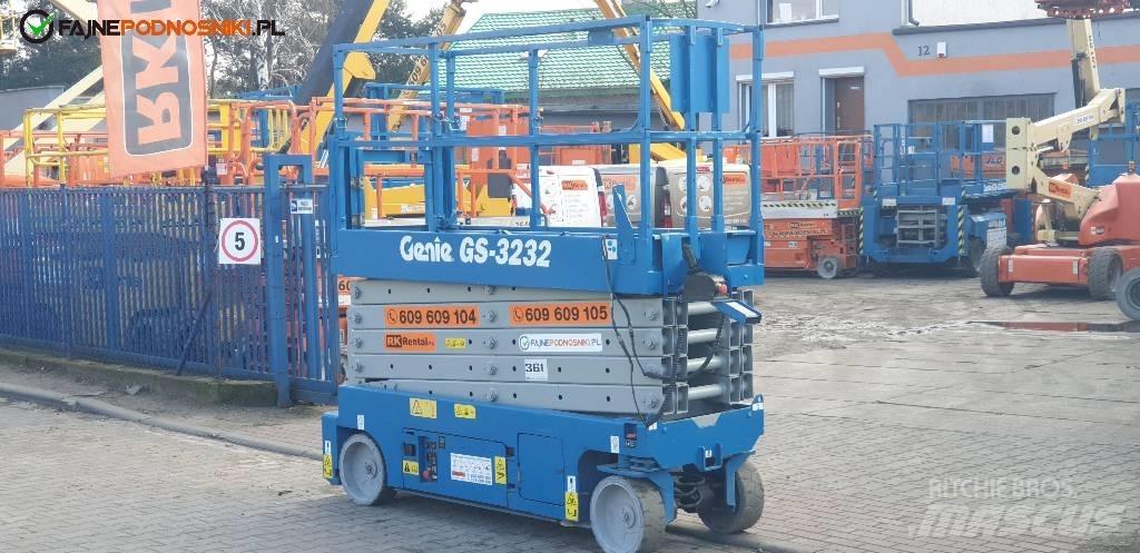 Genie GS 3232 رافعات مقصية الشكل