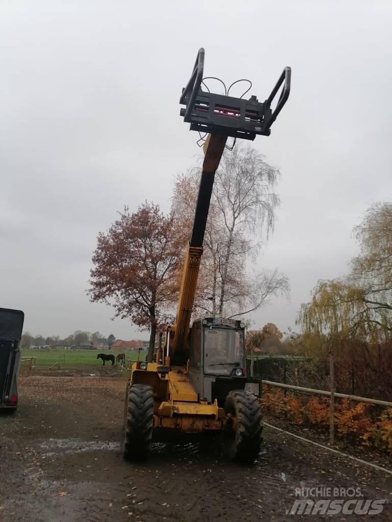  verreiker JCB 525-58 ماكينات زراعية أخرى
