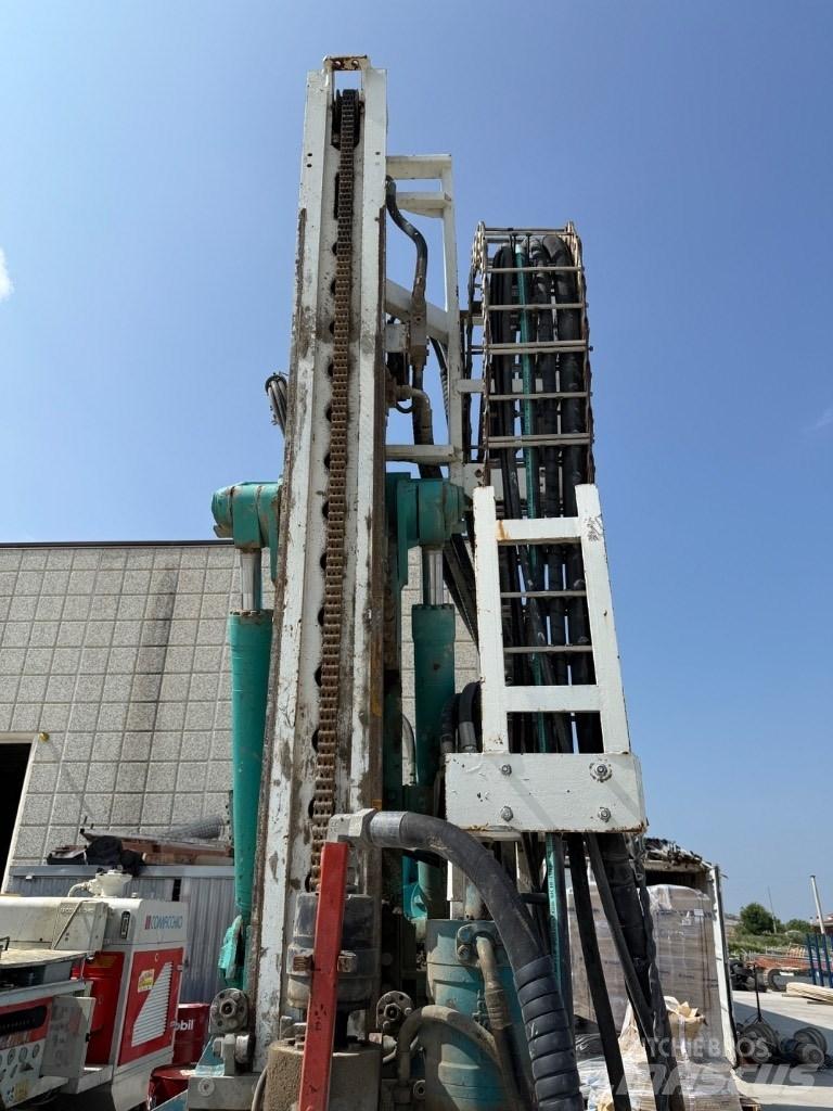 Casagrande C4 معدات الثقب السطحي