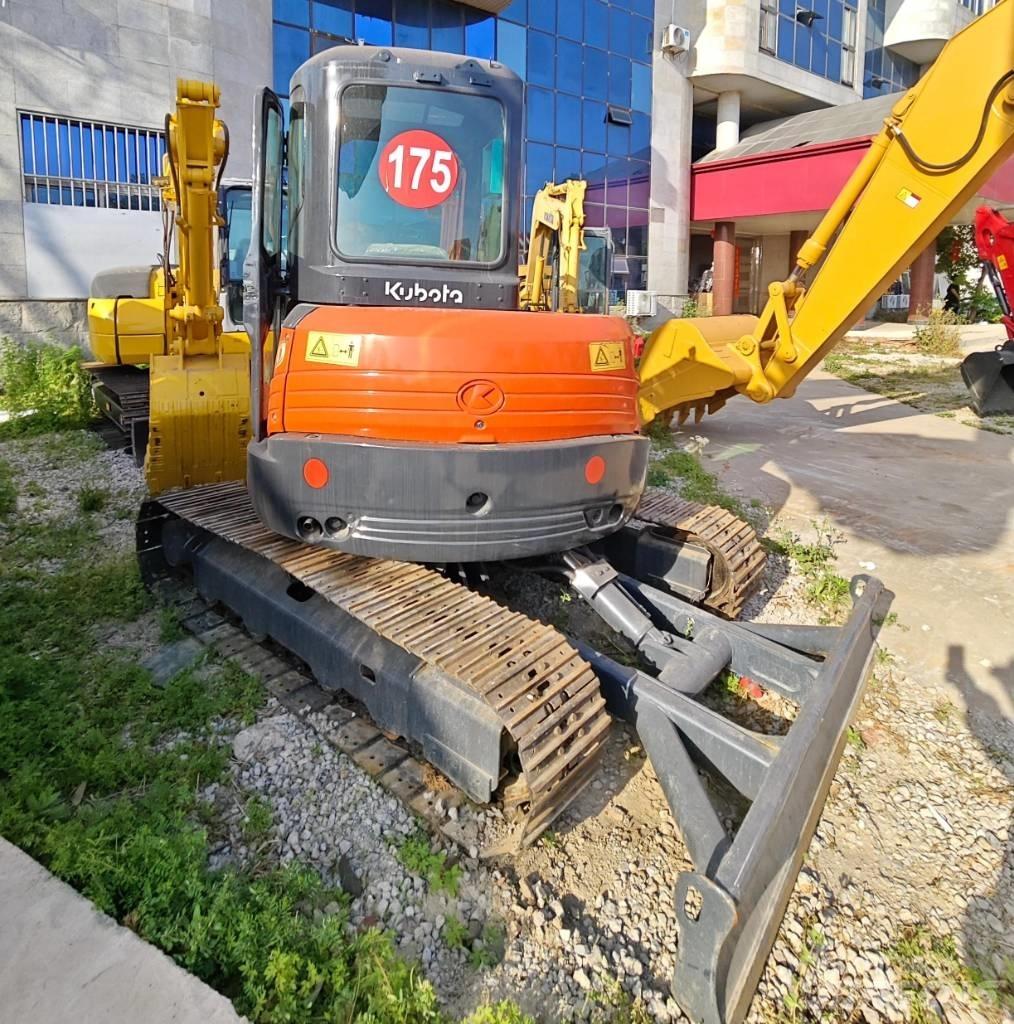 Kubota KX 155 حفارات زحافة