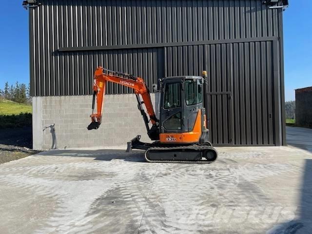 Hitachi u 33 حفارات صغيرة أقل من 7 طن (حفارات صغيرة)