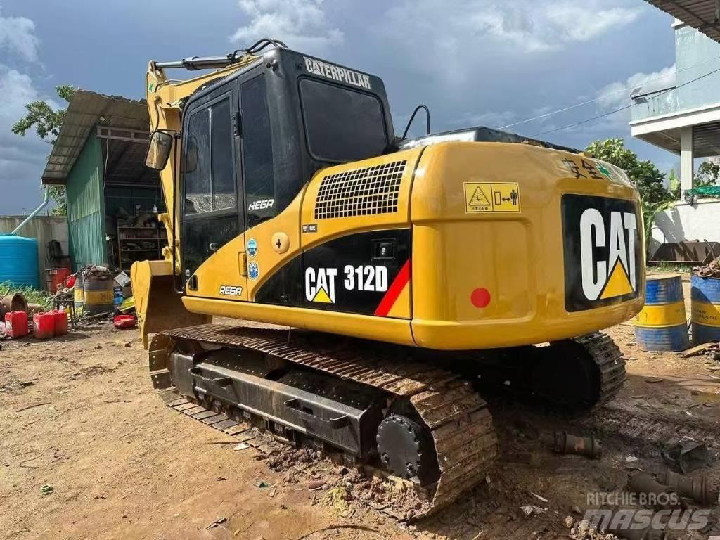 CAT 312 D حفارات زحافة