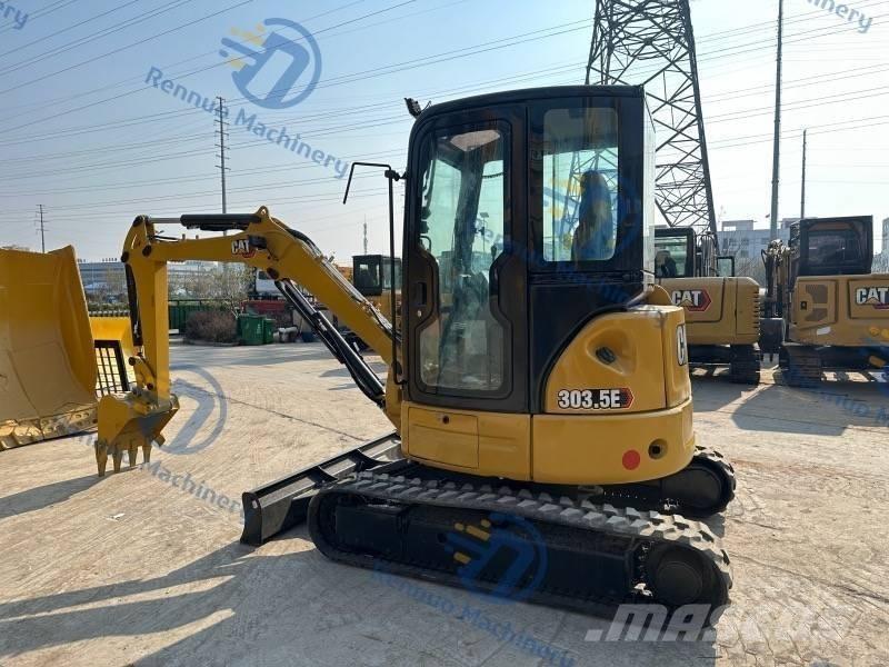 CAT 303.5 E حفارات صغيرة أقل من 7 طن (حفارات صغيرة)