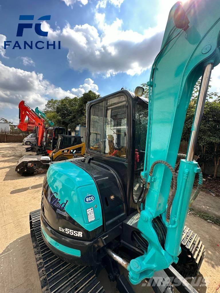 Kobelco SK 60 حفارات زحافة