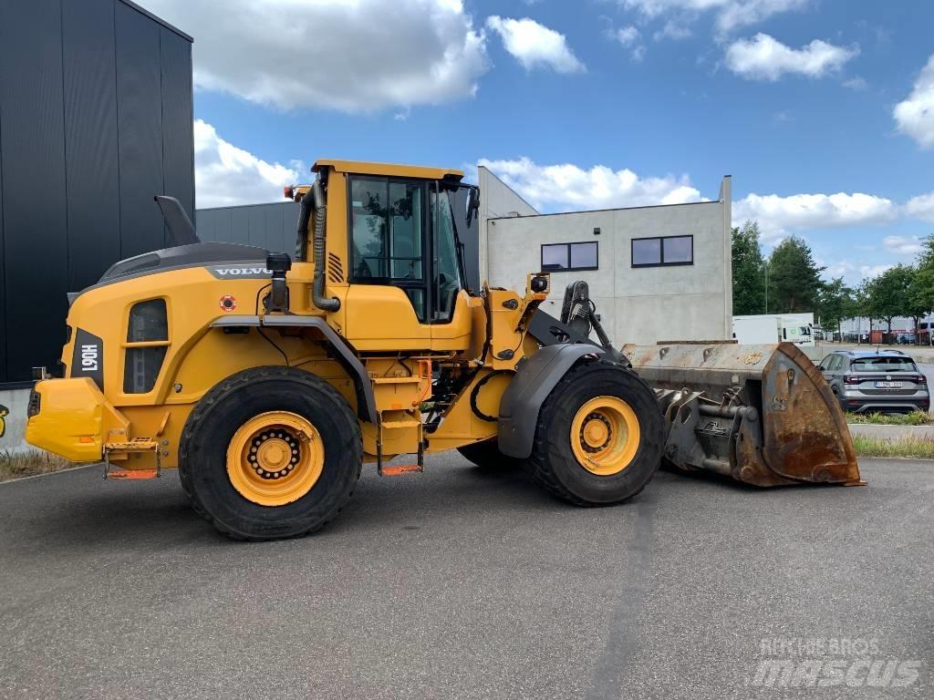 Volvo L 90 H لوادر بعجل