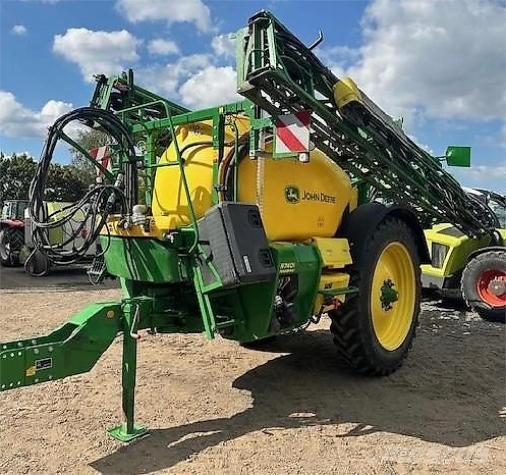 John Deere R740i الرشاشات
