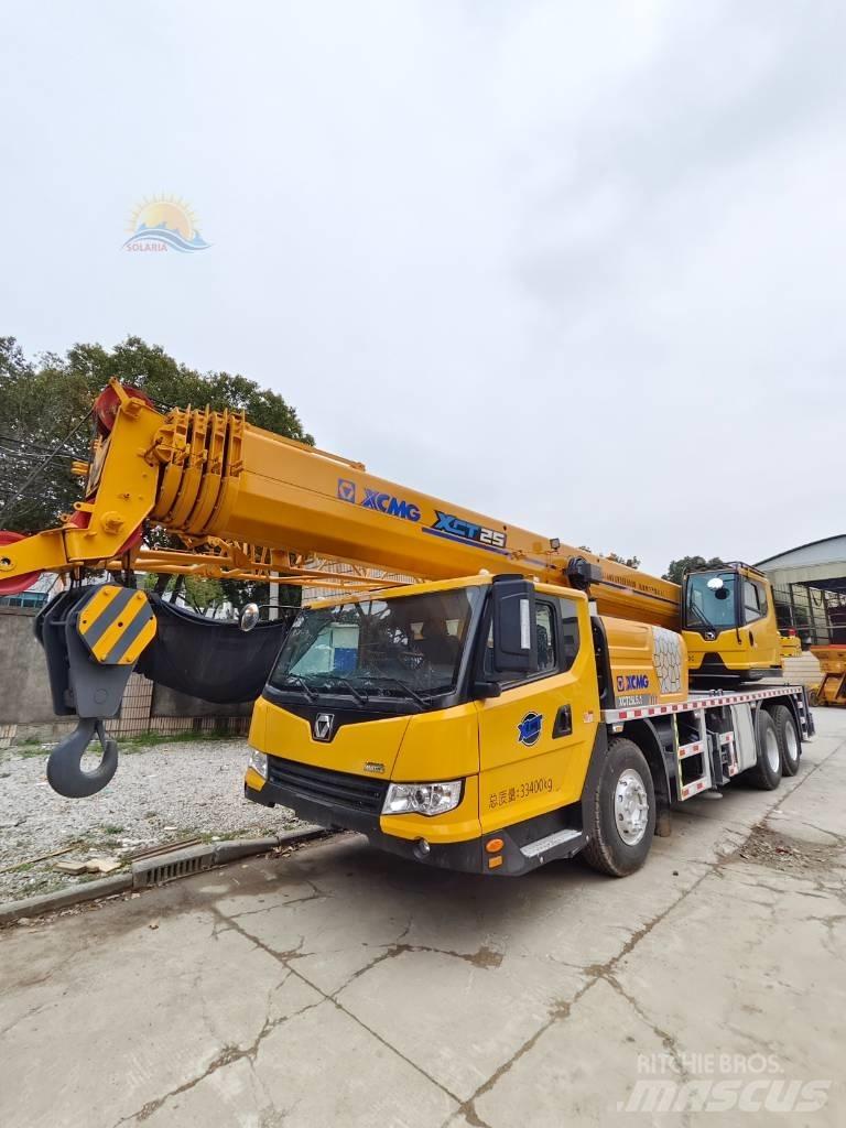 XCMG XCT 25L5-1 رافعات صالحة لكل أنواع الطرق