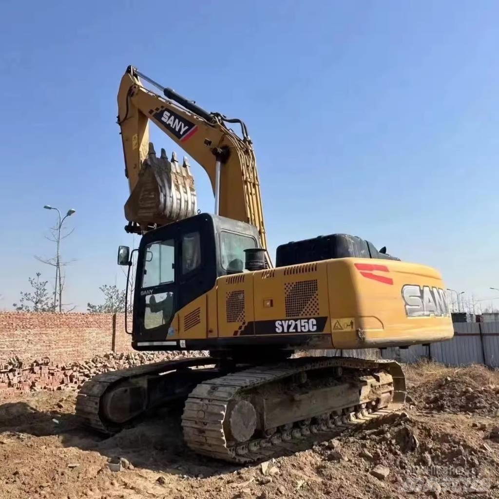 Sany SY 215 C حفارات زحافة