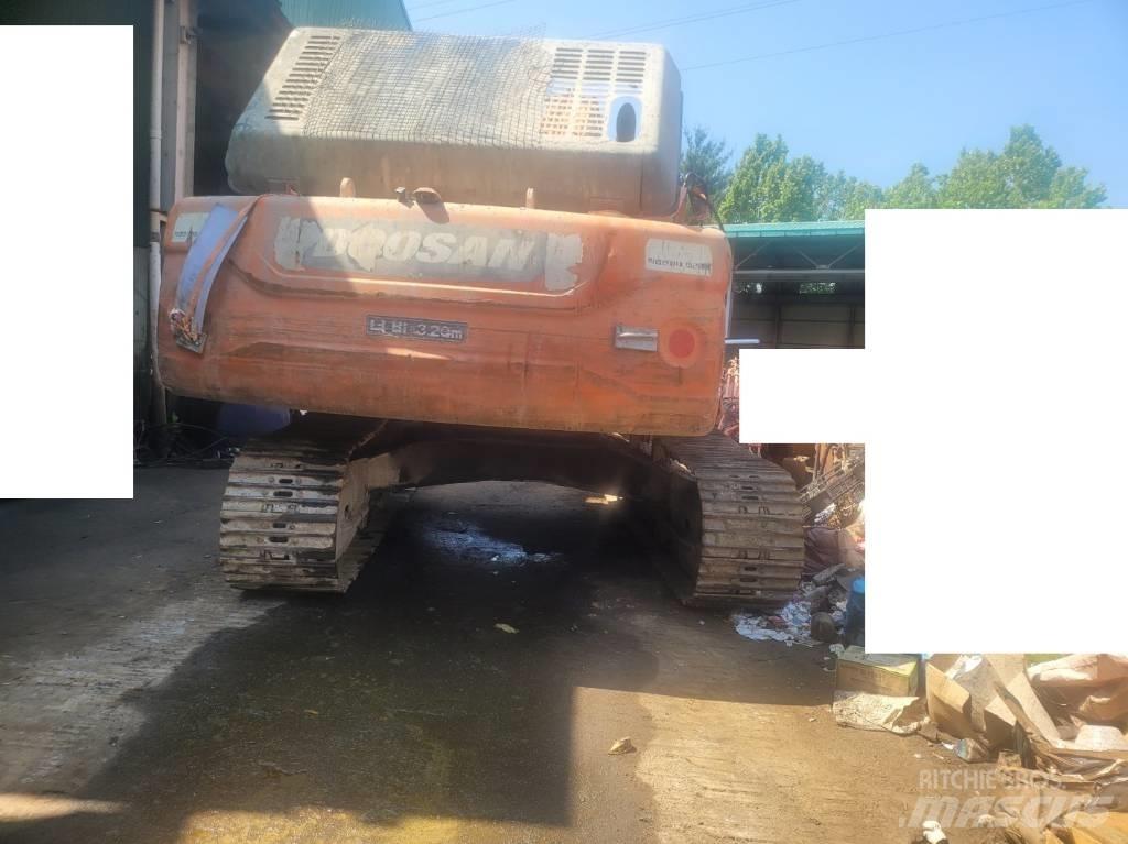 Doosan DX 300 LCA حفارات زحافة