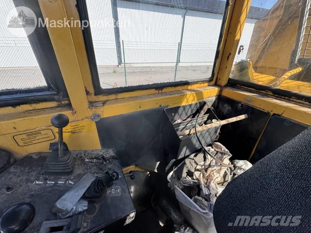 Volvo A 25 C ساحبات مفصلية