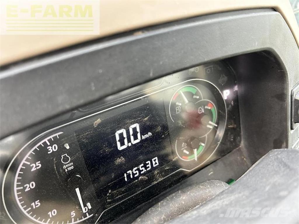 John Deere 5100m الجرارات