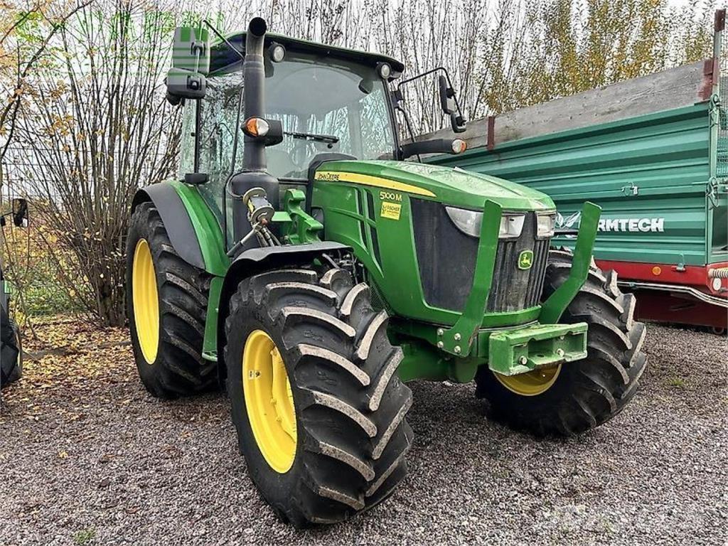 John Deere 5100m الجرارات