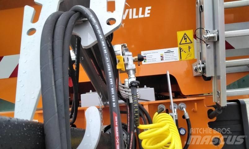 Dangreville B One 30 مقطورات قلابة