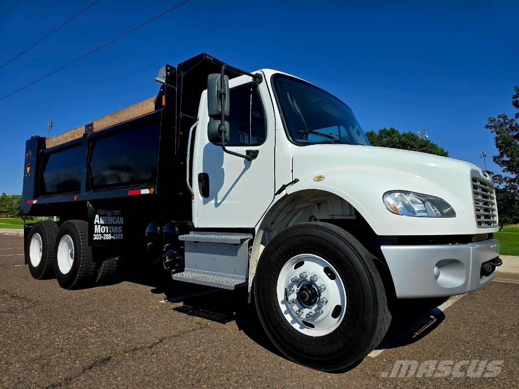 Freightliner M 106 شاحنات قلابة