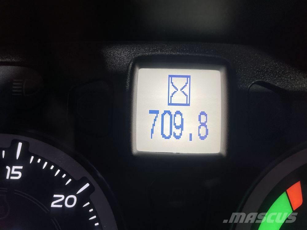 New Holland T 6.180 الجرارات