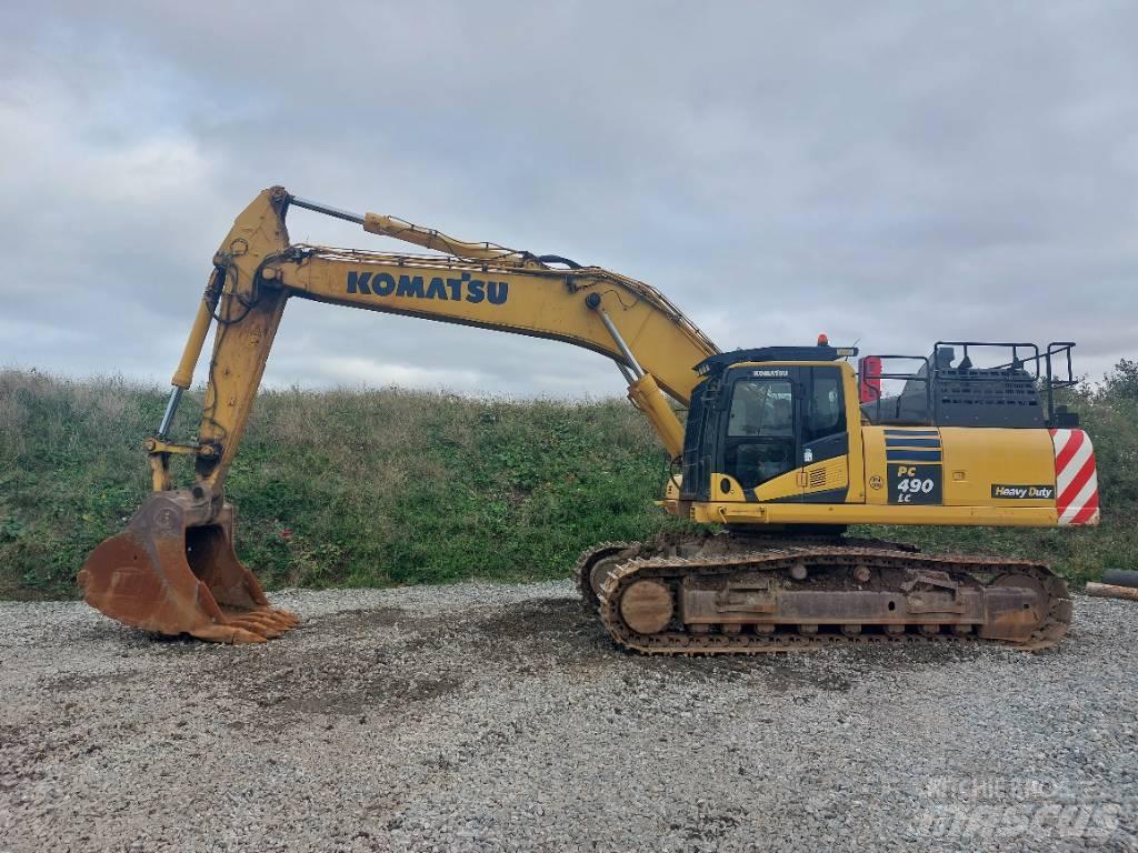 Komatsu PC490LC-11 حفارات زحافة