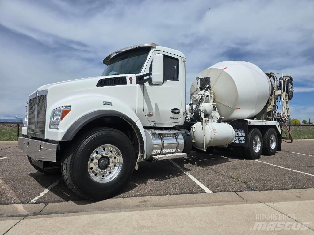 Kenworth T 880 شاحنات أخرى