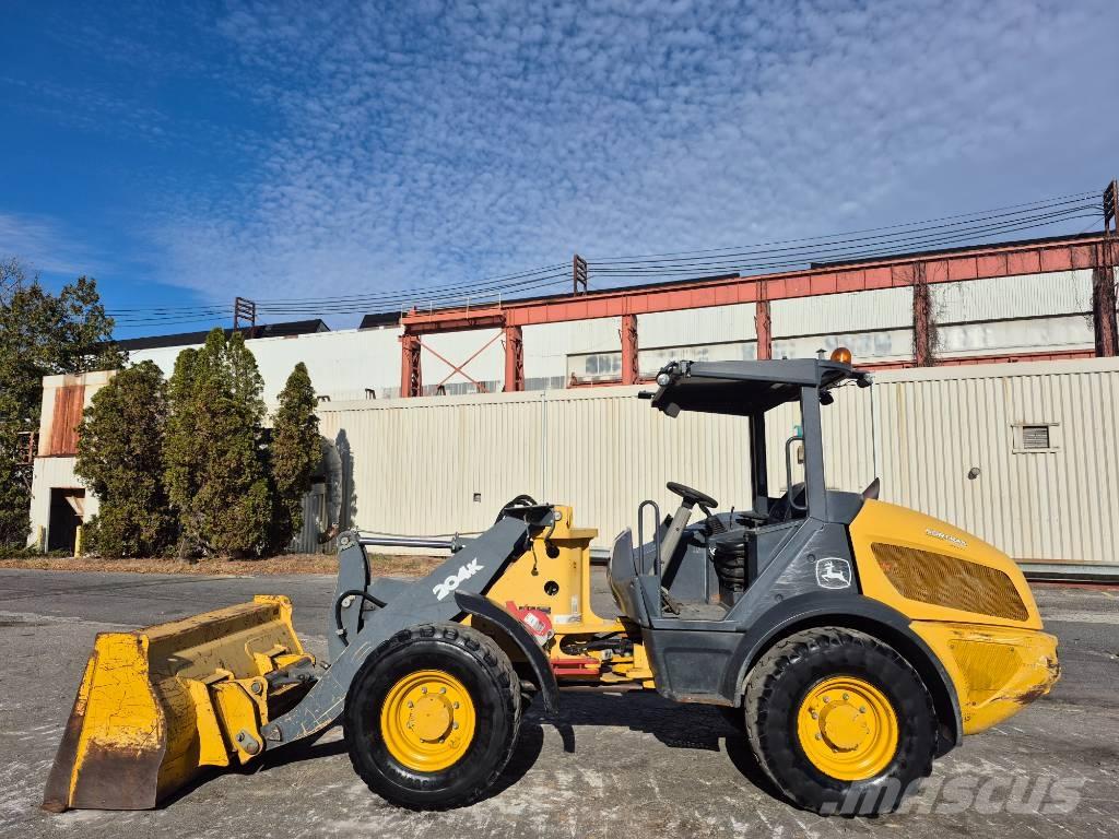 John Deere 204 K لوادر بعجل