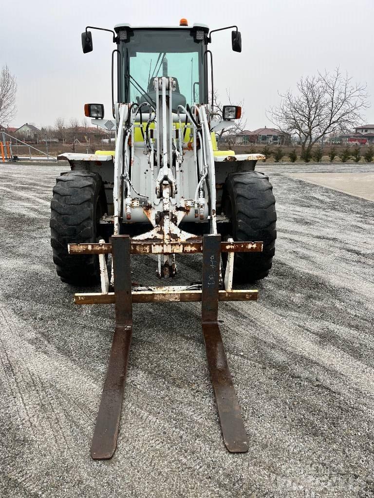 Volvo L 40 B TPS لوادر بعجل