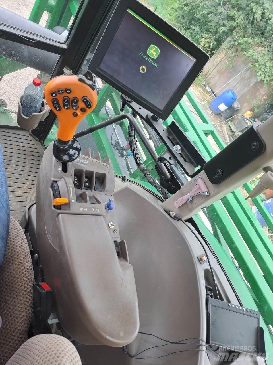 John Deere R4040 I رشاشات ذاتية الحركة